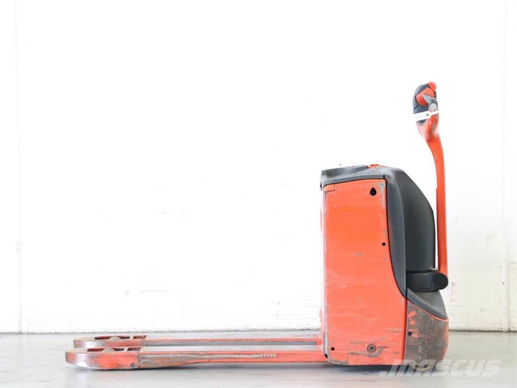 Linde T16/1152-00 Ručne vedené vysokozdvižné vozíky