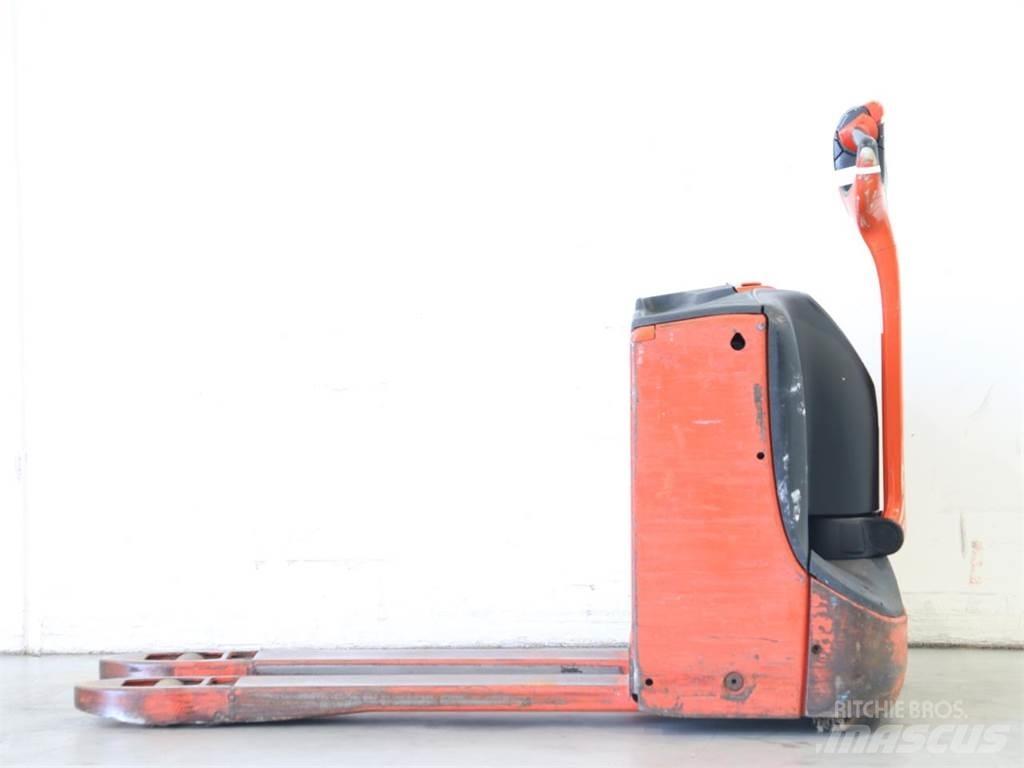 Linde T16/1152-00 Ručne vedené vysokozdvižné vozíky