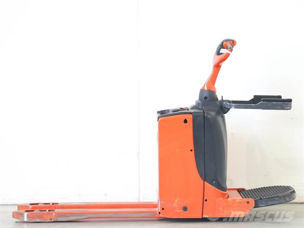 Linde T16P/1151 Ručne vedené vysokozdvižné vozíky