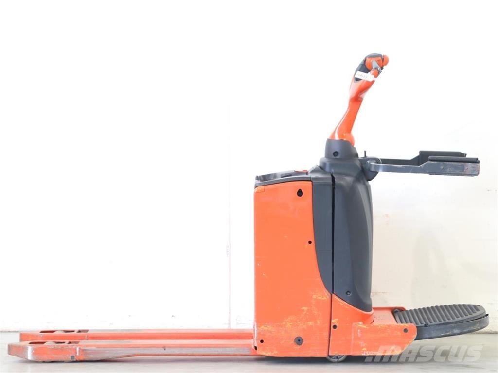 Linde T16P/1151 Ručne vedené vysokozdvižné vozíky