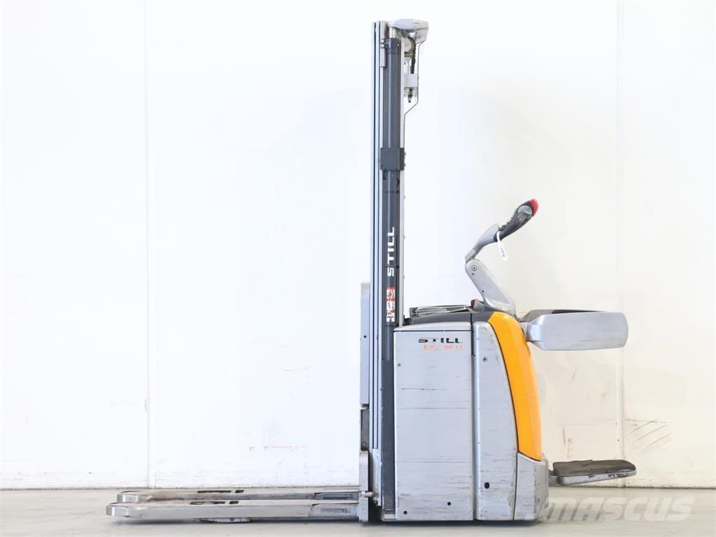 Still EXV-SF14 Ručne vedené vysokozdvižné vozíky