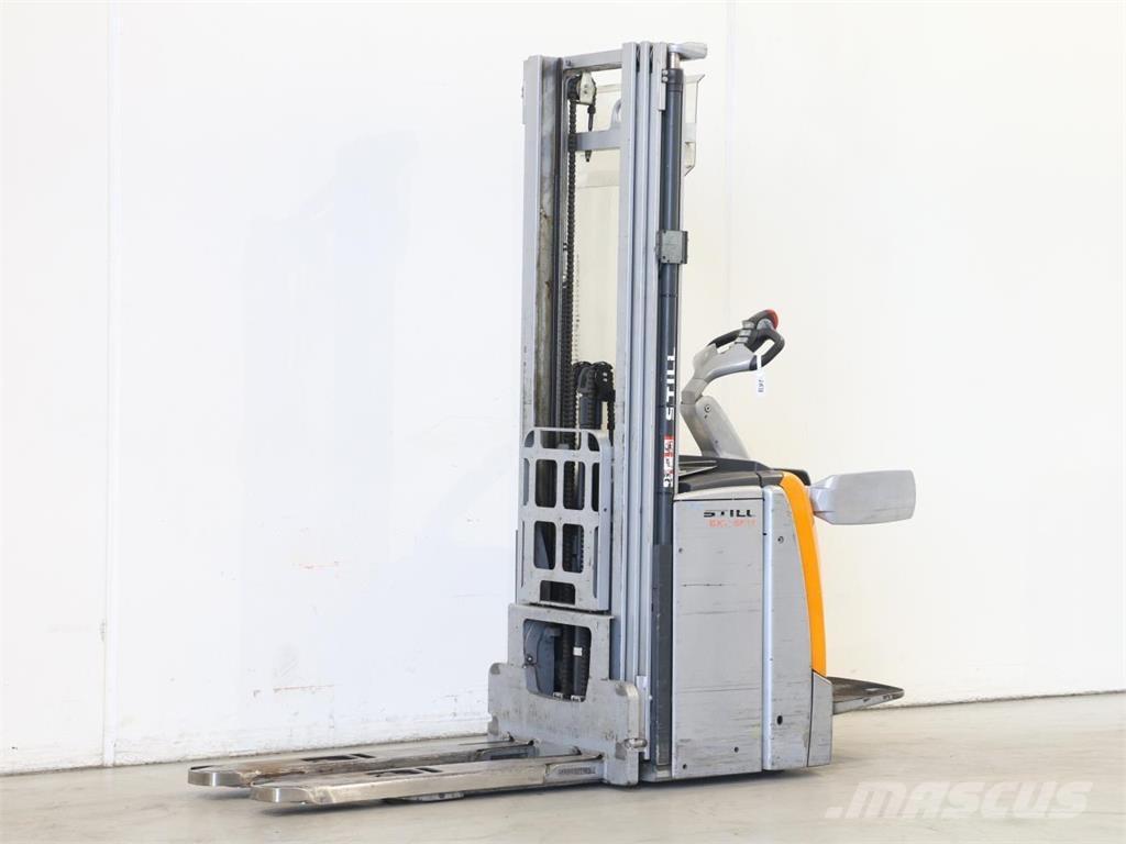 Still EXV-SF14 Ručne vedené vysokozdvižné vozíky