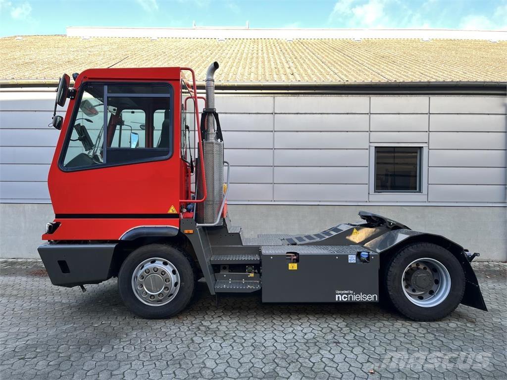 Terberg YT222 4X2 Manipulácia s materiálom - ostatné