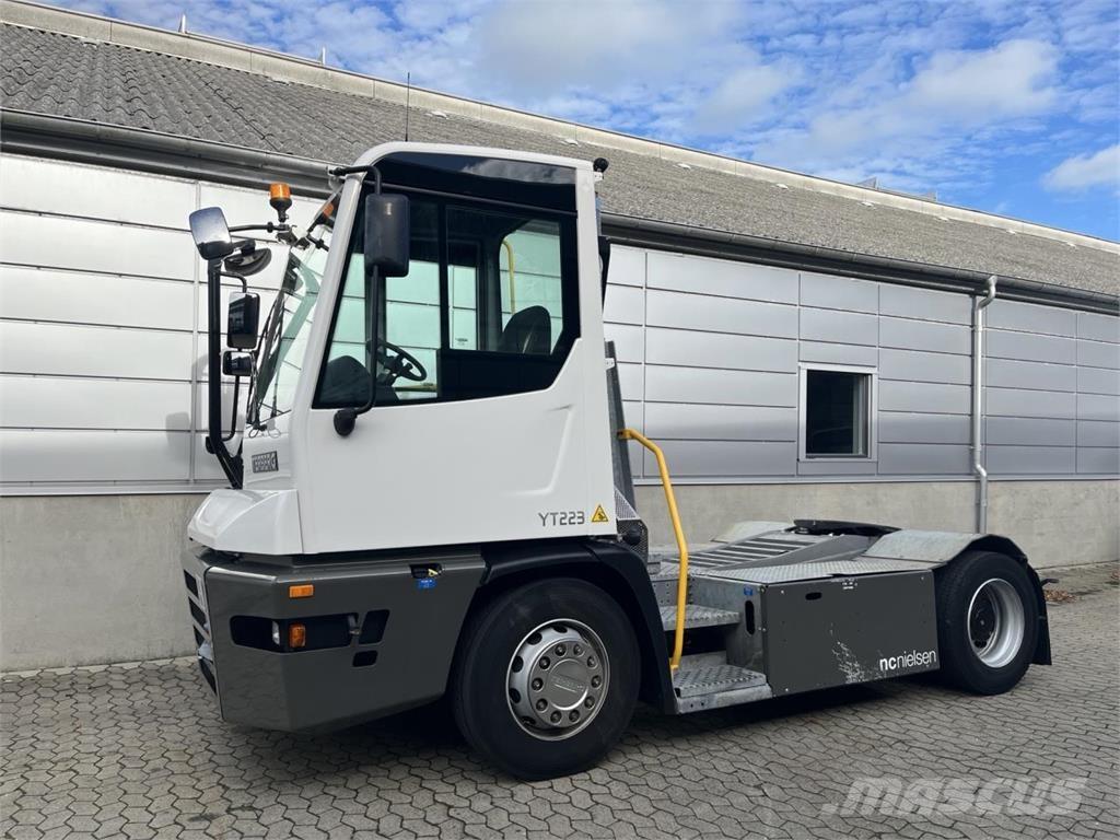 Terberg YT223 4x2 Manipulácia s materiálom - ostatné