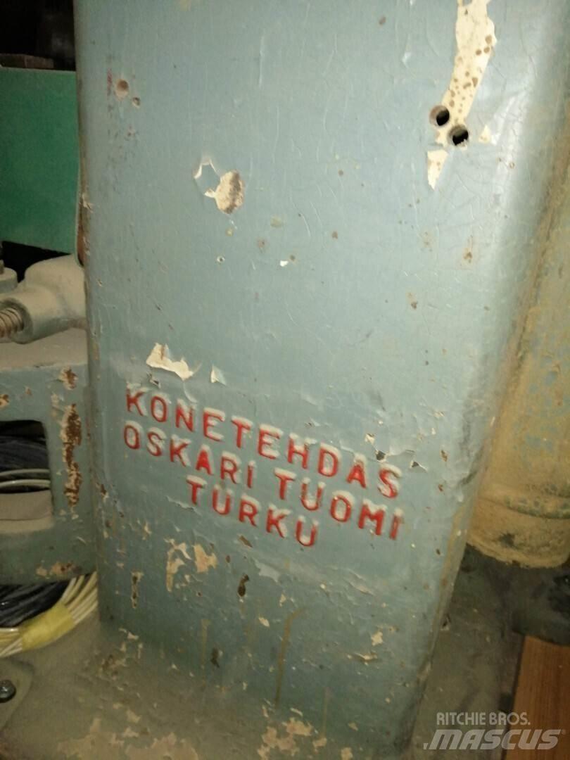  Alajyrsin Ďalšie komponenty
