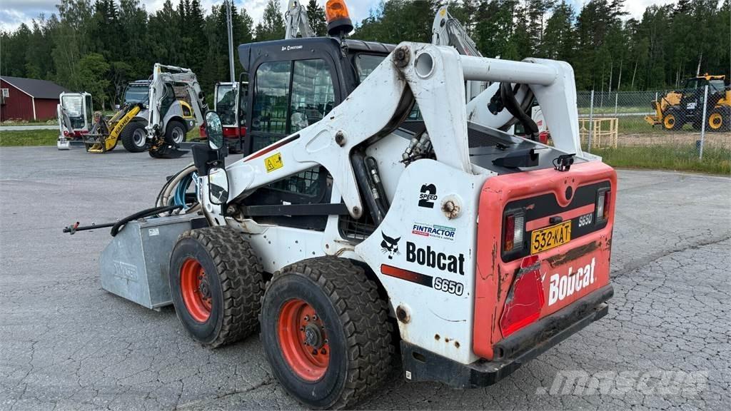 Bobcat S650 Šmykom riadené nakladače