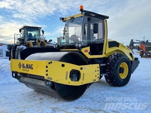 Bomag BW 213D-5 Stavebníctvo - ostatné