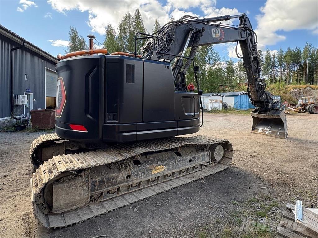 CAT 325 Pásové rýpadlá