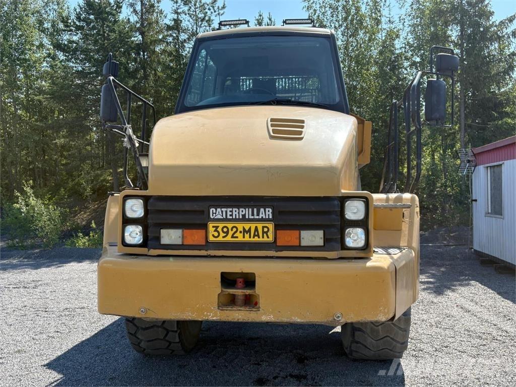 CAT 730 Kĺbové nákladné autá