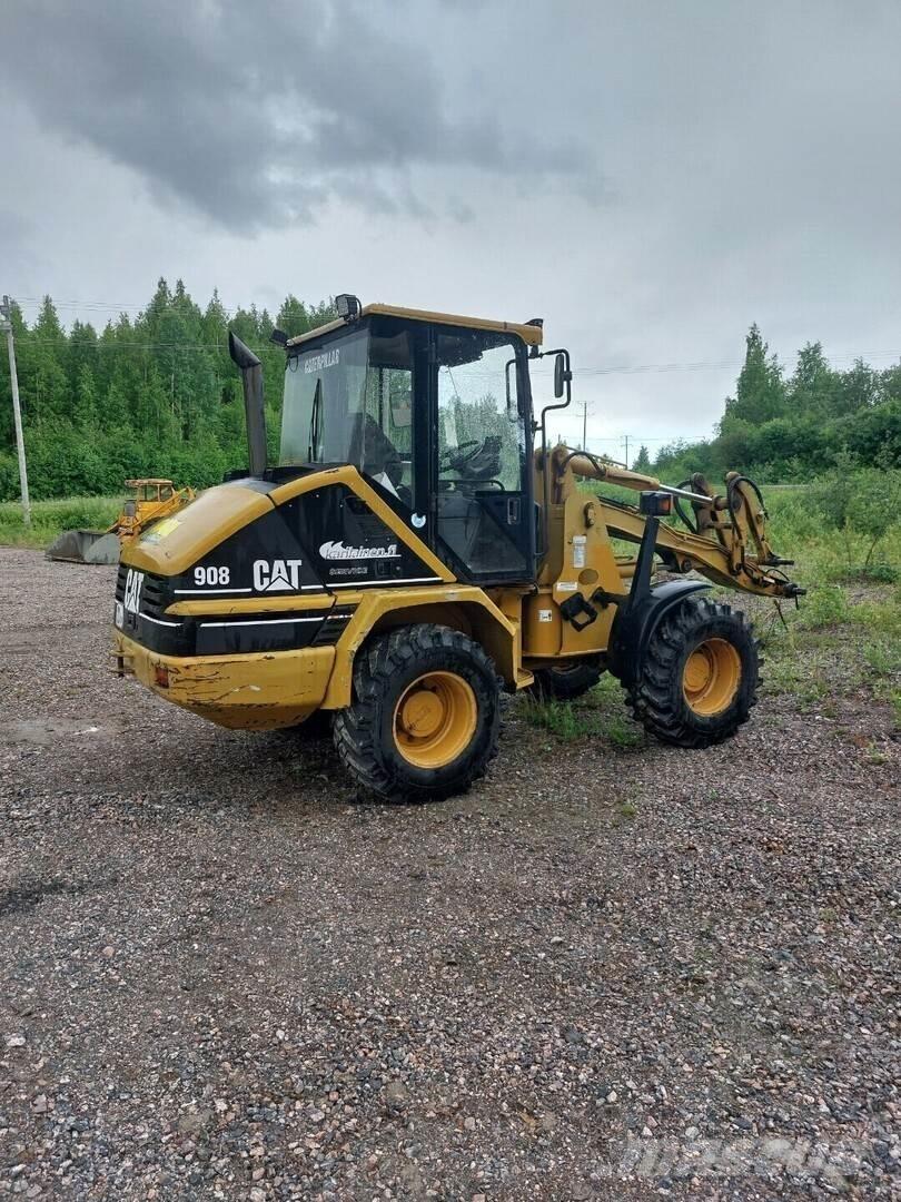 CAT 908 Kolesové nakladače