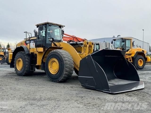 CAT 982M Kolesové nakladače