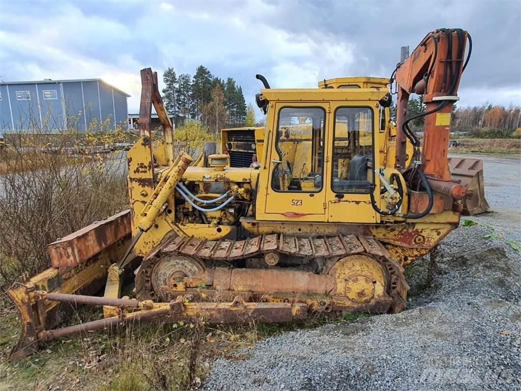 CAT D4D Pásové dozéry