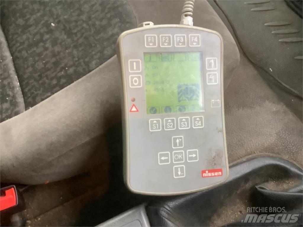 DAF FA lf55 220 Ďalšie nákladné vozidlá