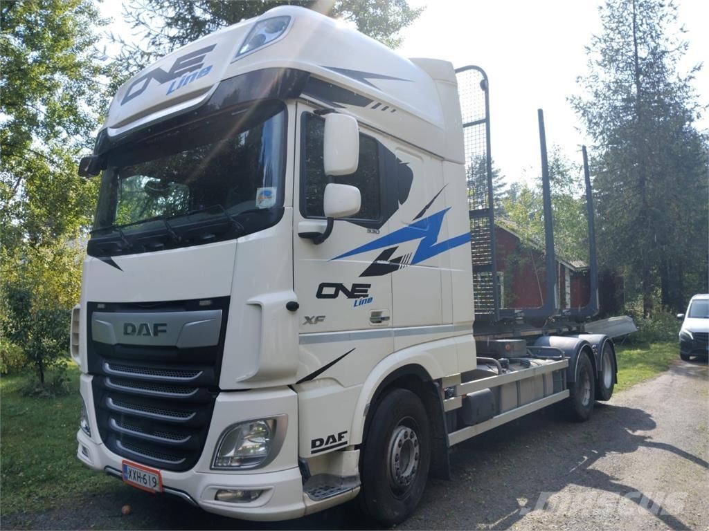DAF XF 530 Hákový nosič kontajnerov