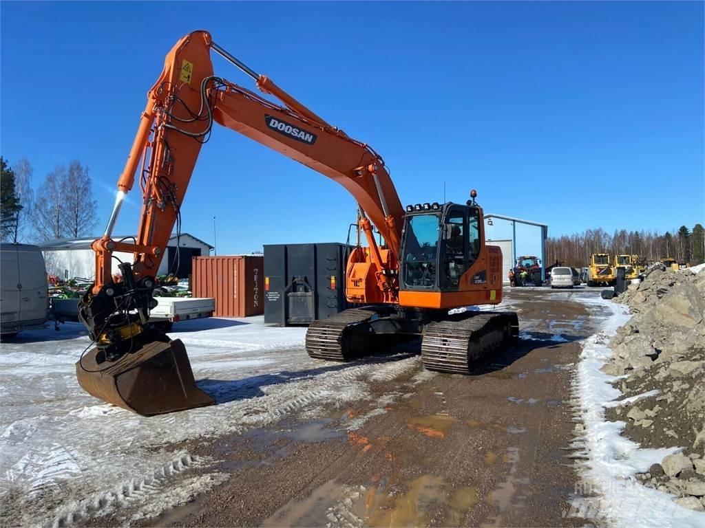 Doosan DX 235 LCR Pásové rýpadlá