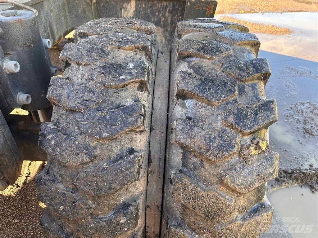 Doosan DX170W-5 Kolesové rýpadlá