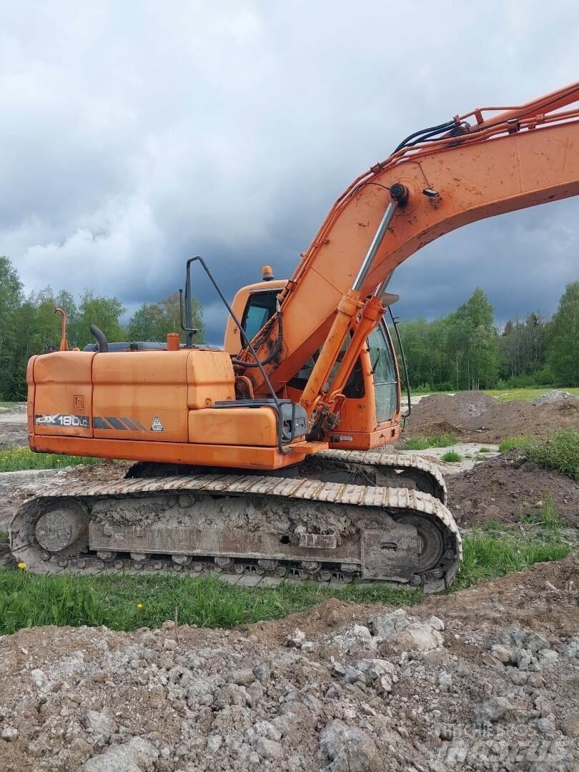 Doosan Dx180 Pásové rýpadlá