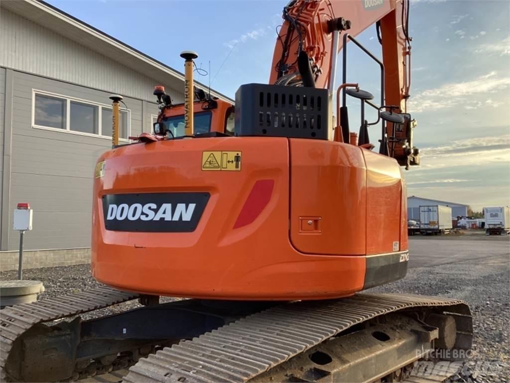 Doosan Dx235 LR 5 Pásové rýpadlá