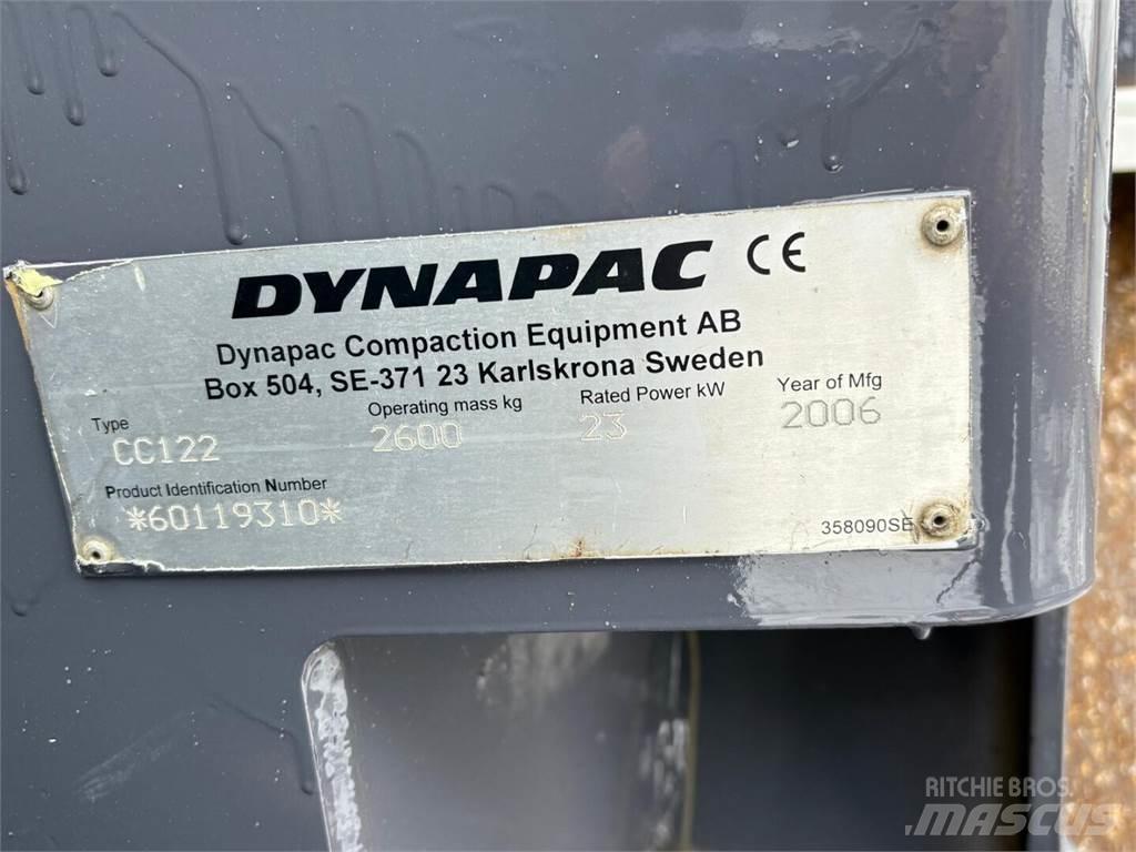 Dynapac CC122 Iné