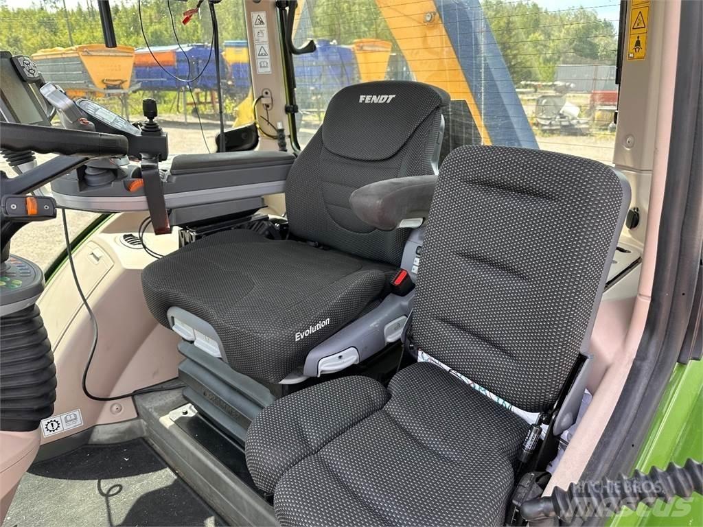 Fendt 516 VARIO Traktory