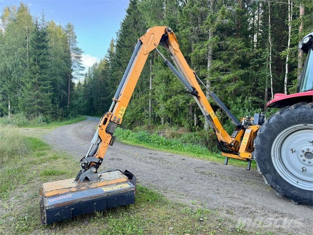 Ferri N12HT Žacie stroje