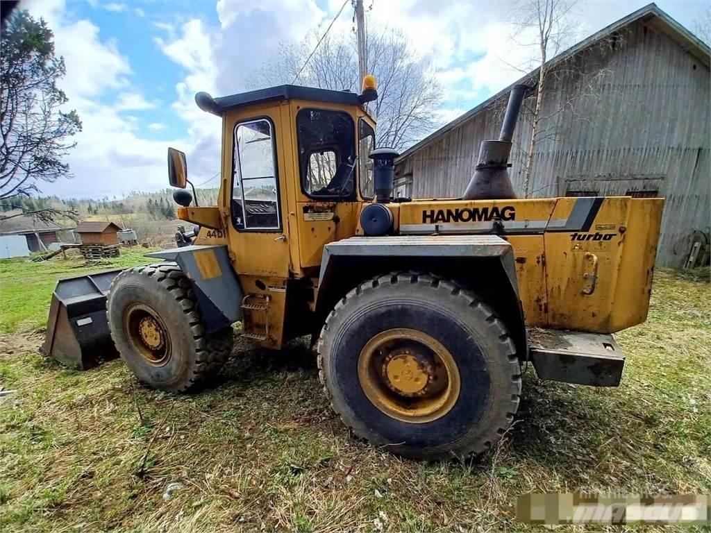Hanomag 44D Kolesové nakladače