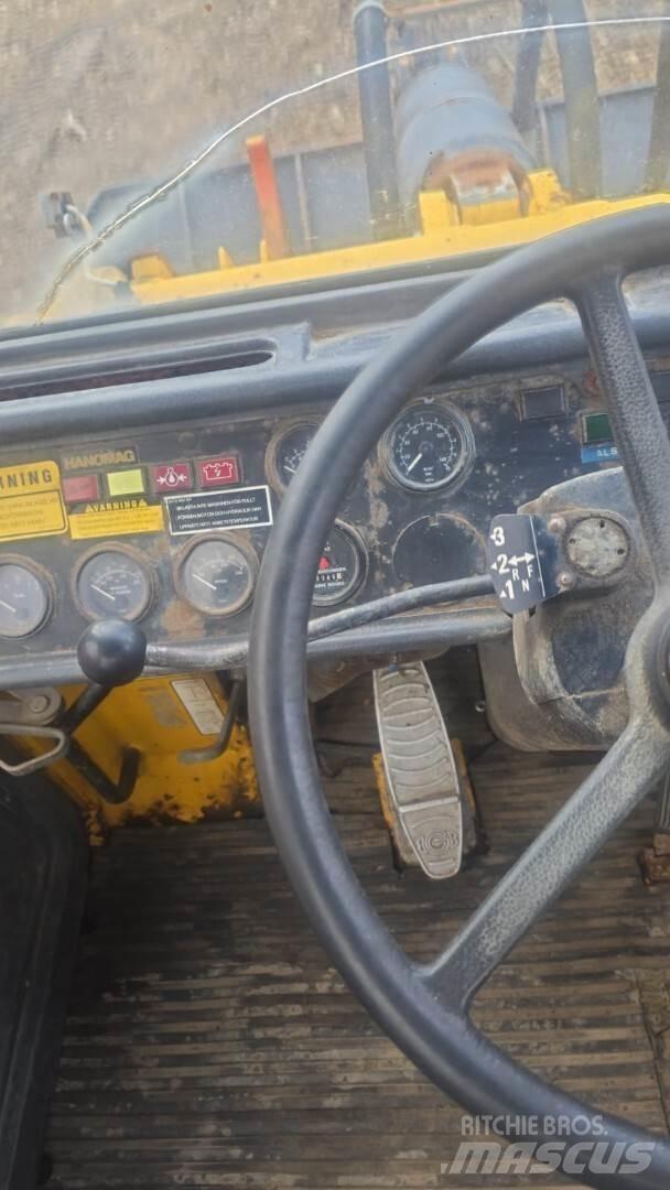 Hanomag 44D Kolesové nakladače