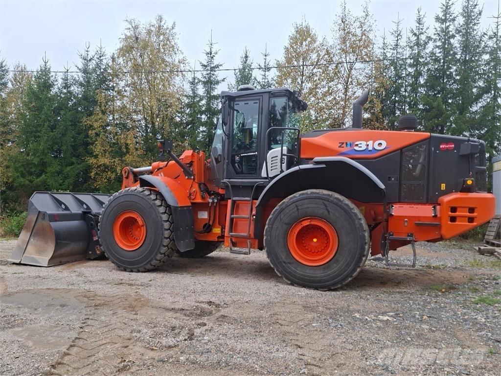 Hitachi ZW 310-6 Kolesové nakladače
