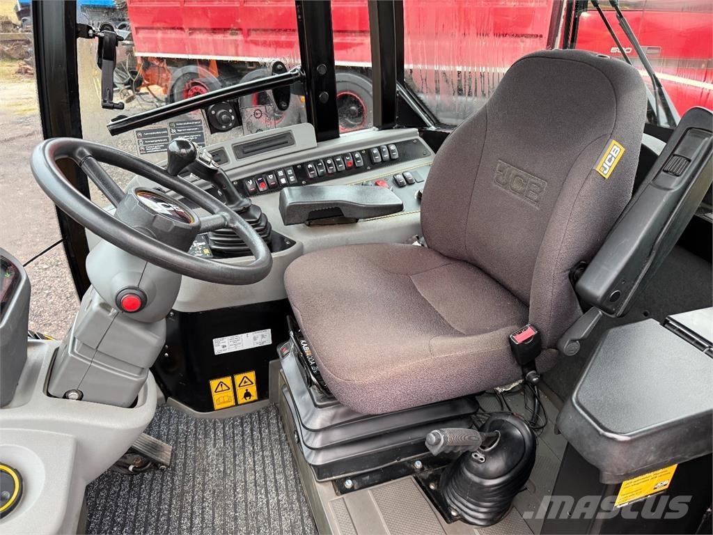 JCB 409 Kolesové nakladače