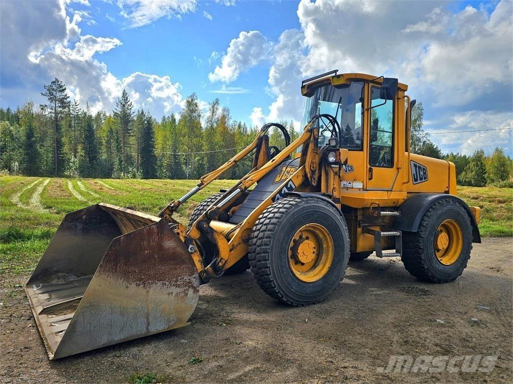 JCB 411 Kolesové nakladače