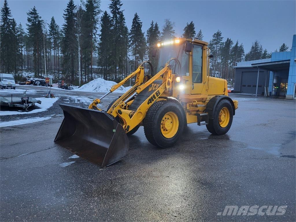 JCB 411B Kolesové nakladače