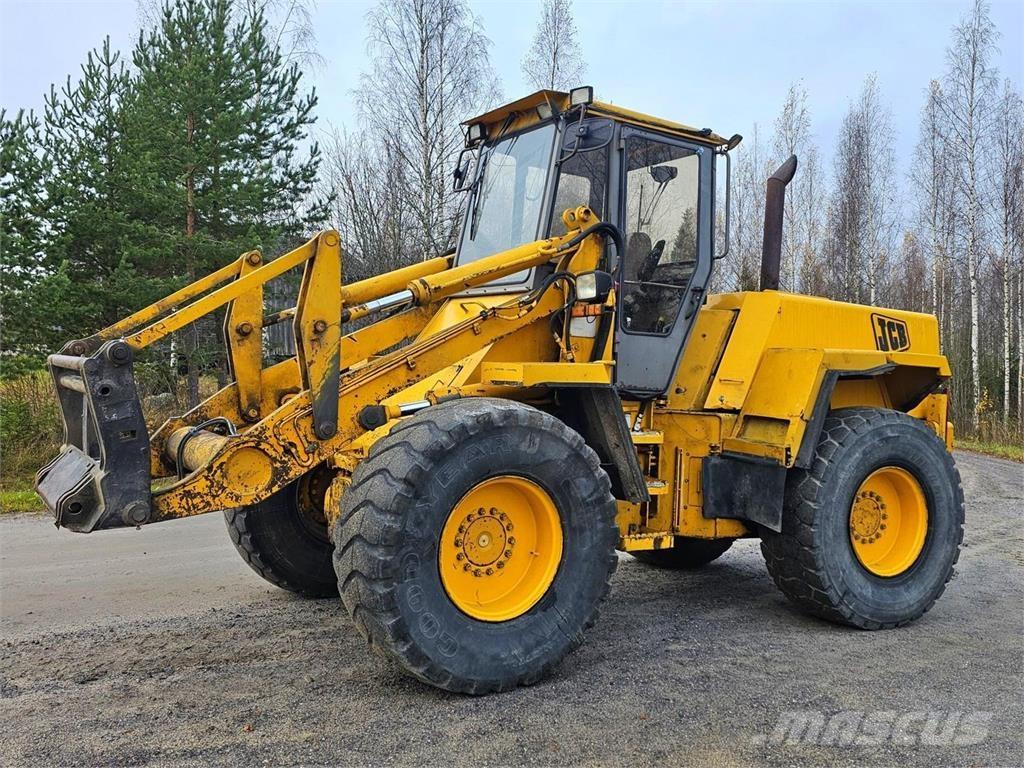 JCB 425 Kolesové nakladače