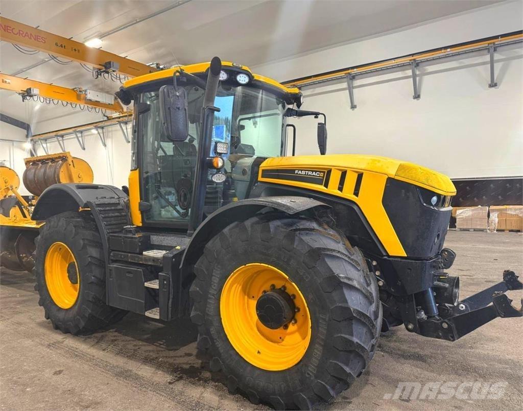 JCB Fastrack 4220 Traktory
