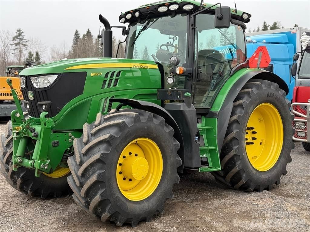 John Deere 6155R Traktory
