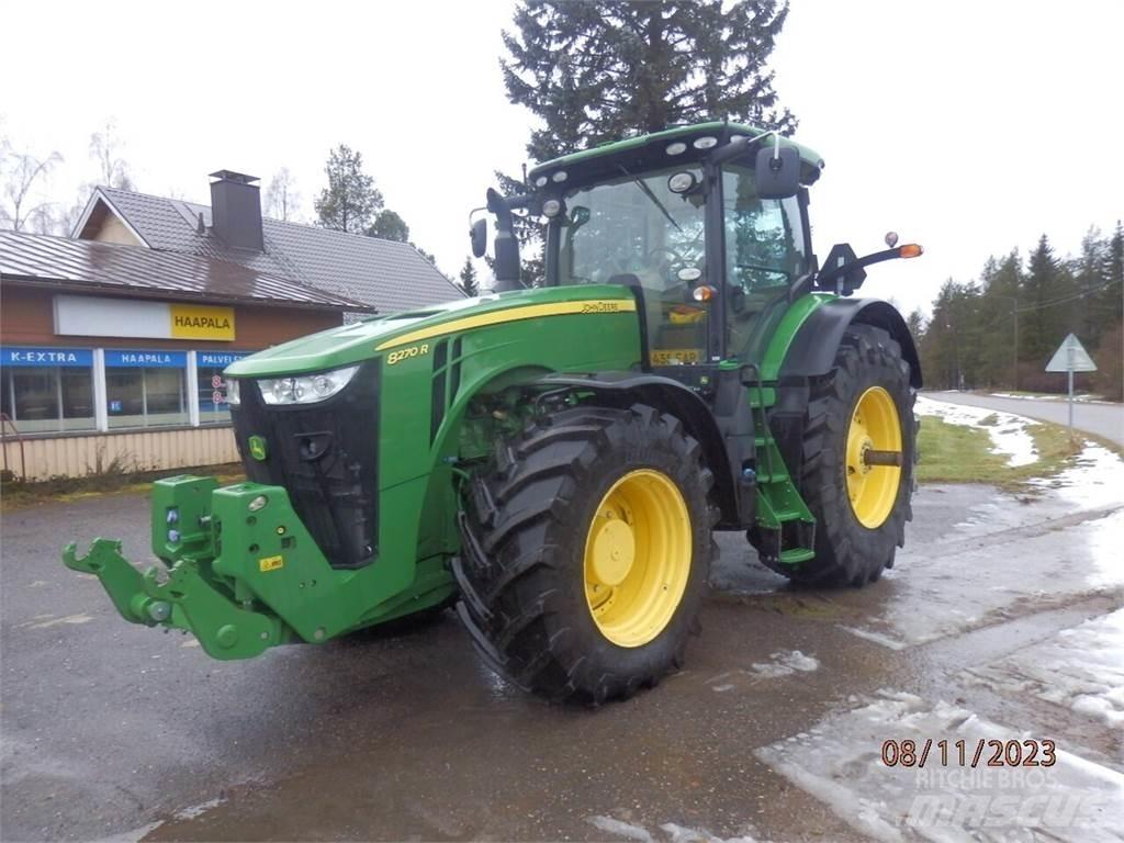 John Deere R8270 Traktory