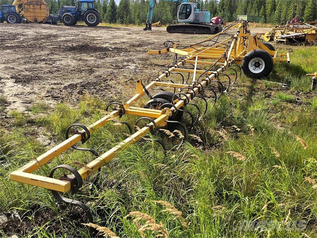  Kääntäjä Stavebníctvo - ostatné