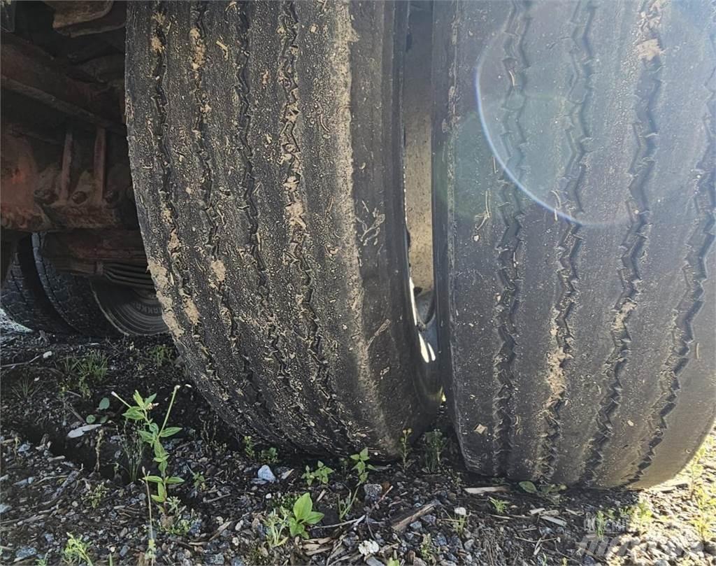  Ketjupurkukärry Ďalšie poľnohospodárske stroje