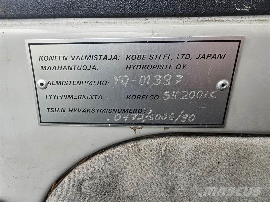 Kobelco SK200LC Pásové rýpadlá