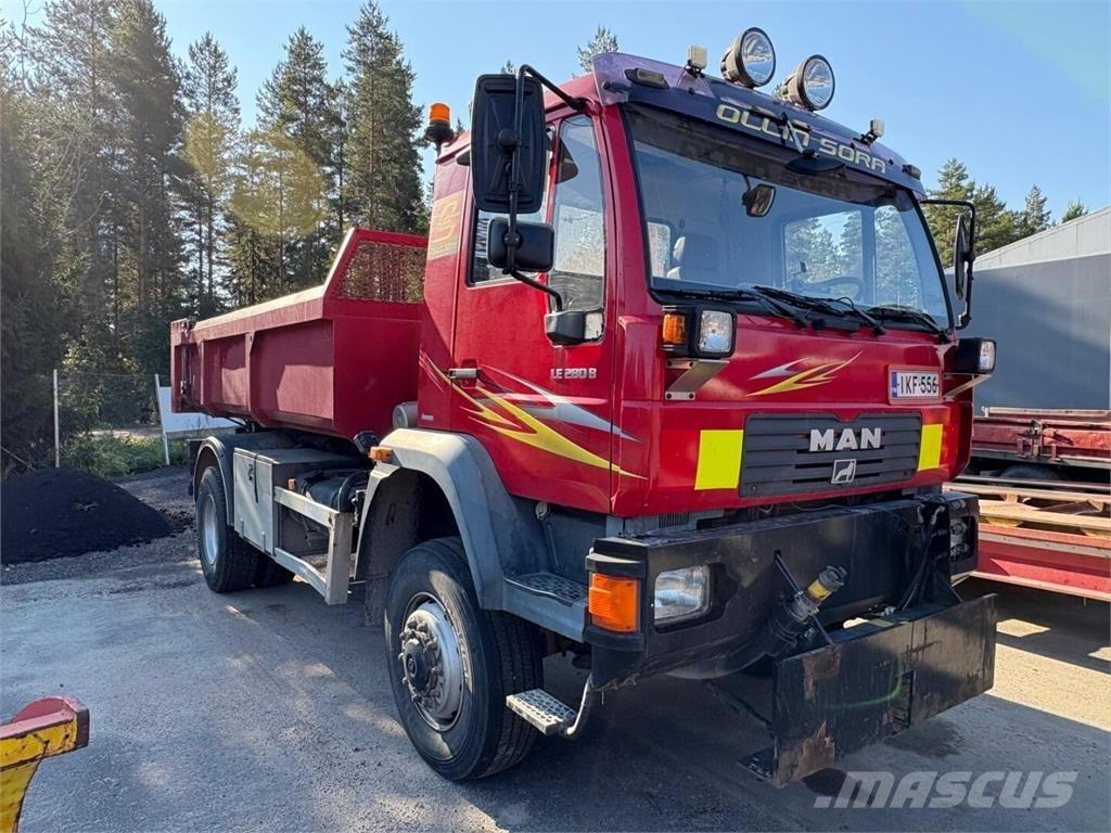 MAN LE 280 B 4x4 Ďalšie nákladné vozidlá