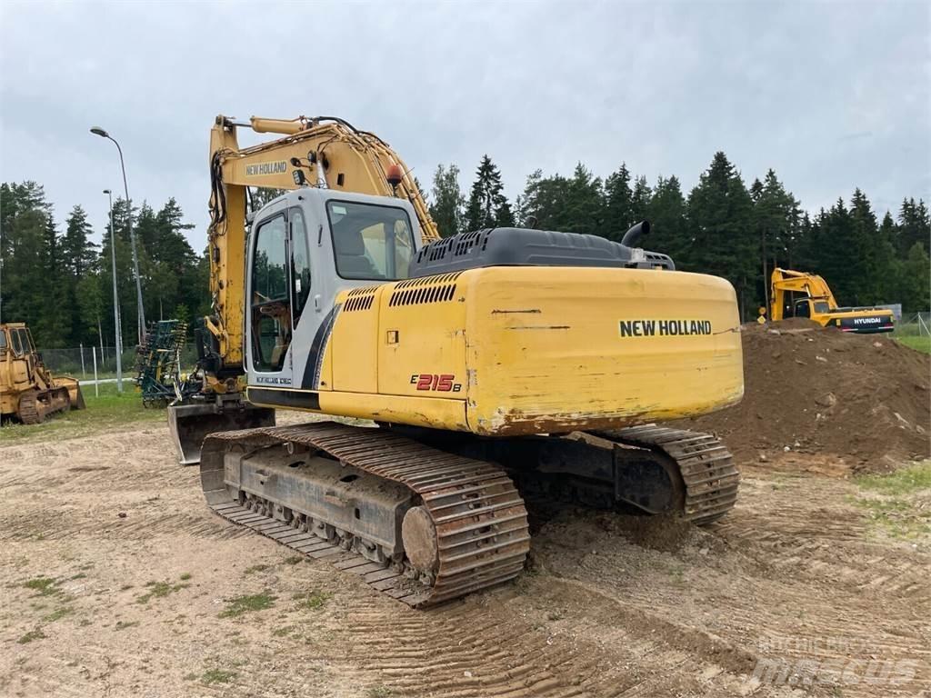 New Holland E215B Pásové rýpadlá