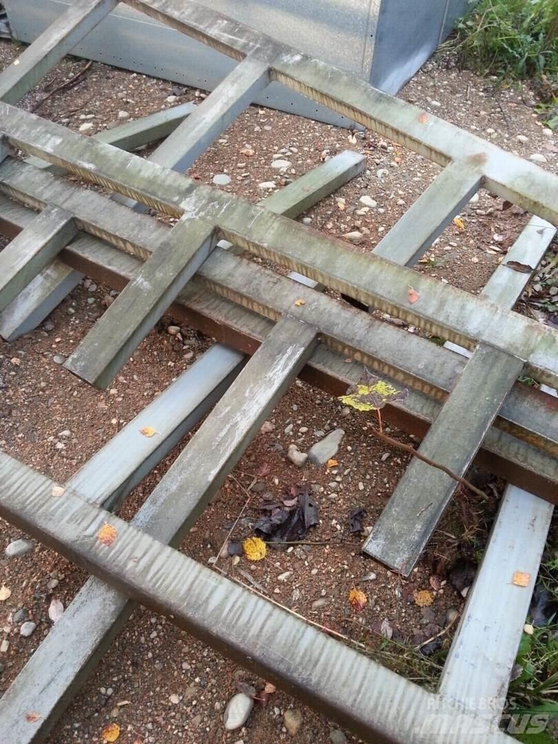  Oksahylly 5m Manipulácia s materiálom - ostatné