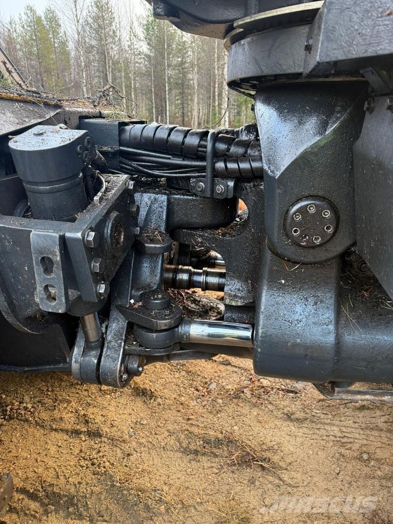 Ponsse Scorpion Harvestory