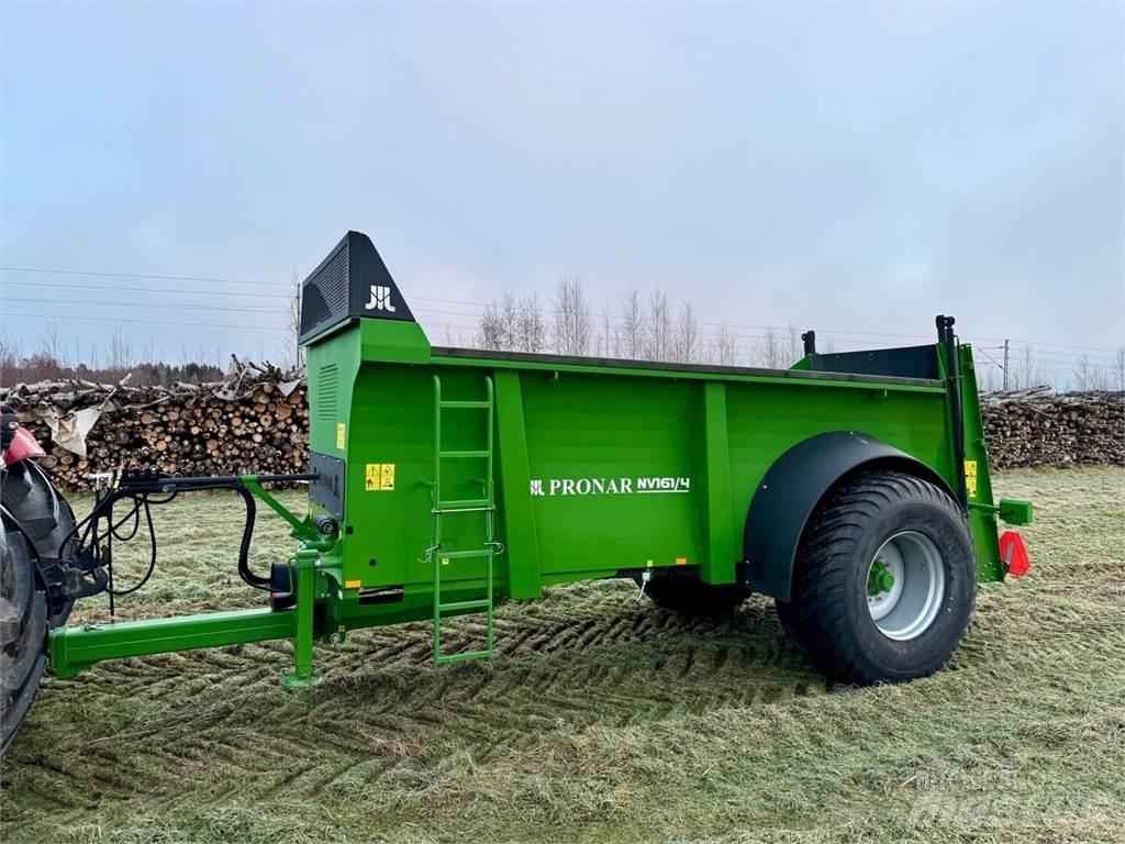 Pronar NV161/4 Rozmetadlá maštaľného hnoja