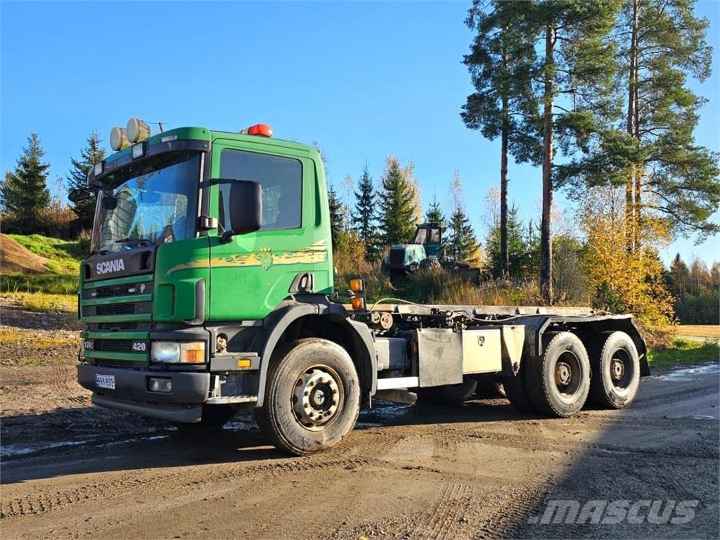Scania 124C 6X4 Hákový nosič kontajnerov