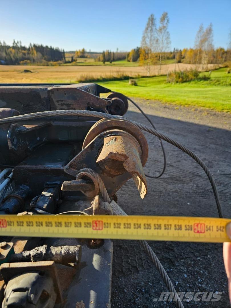 Scania 124C 6X4 Hákový nosič kontajnerov