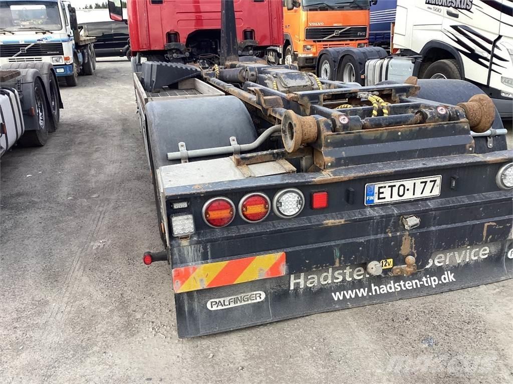Scania P 320 Hákový nosič kontajnerov