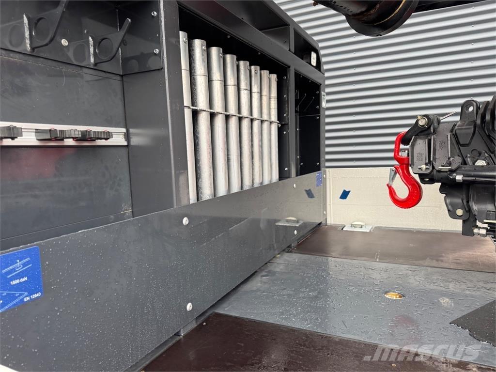 Scania R500 8X4 Autožeriavy, hydraulické ruky