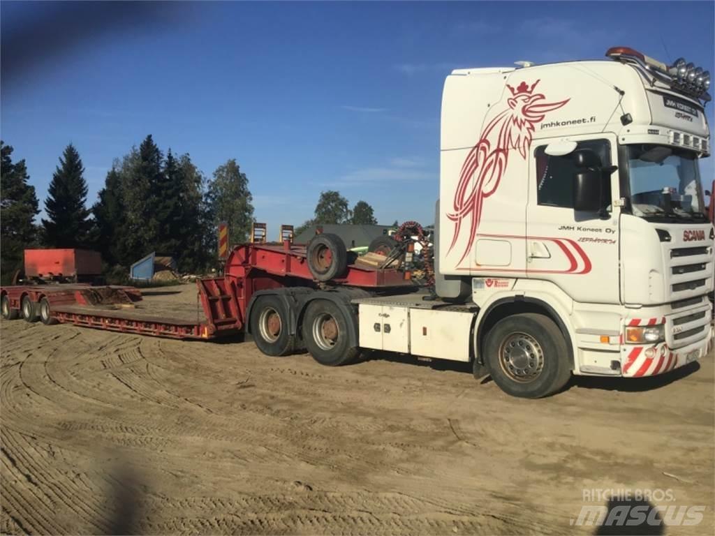 Scania R560 Nákladní vozidlá na prepravu automobilov