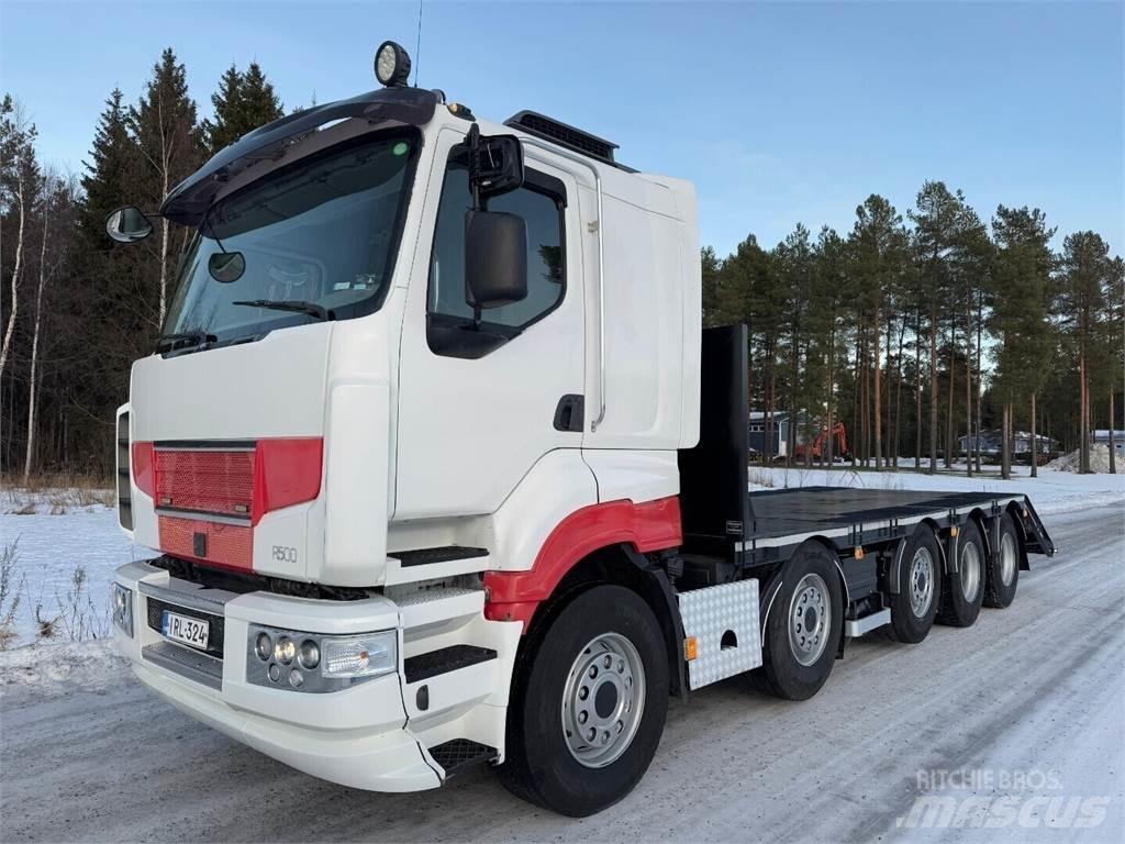 Sisu R500 Nákladné automobily na prepravu lesných strojov