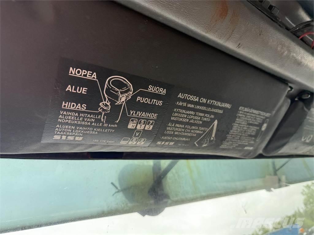 Sisu Sm332 8x2 Nákladné vozidlá bez nadstavby